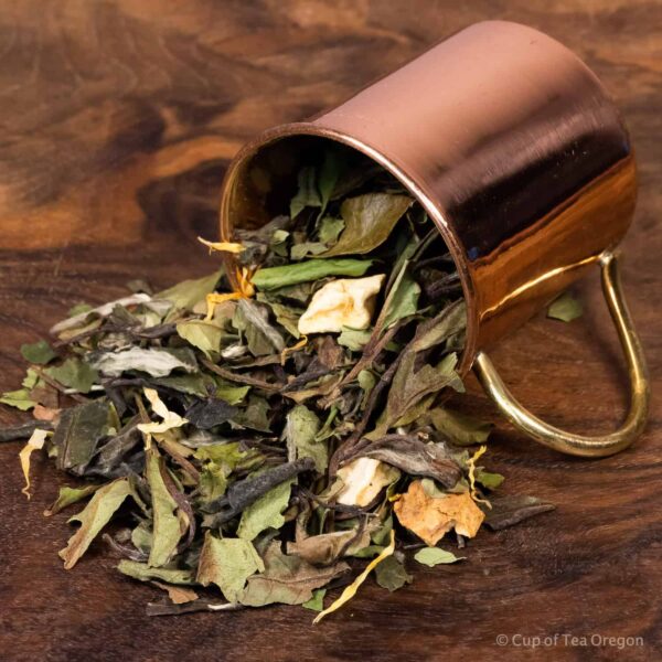 Mango Apple loose tea in cup